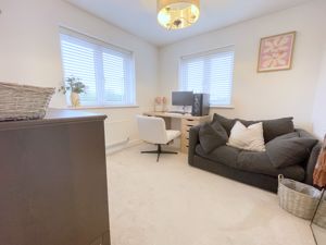 Woodford Walk- click for photo gallery